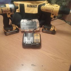DeWalt 2 Tool 20v Max Cordless Impact Wrench And Driver Set W Drill Bit Set And Tool Bag