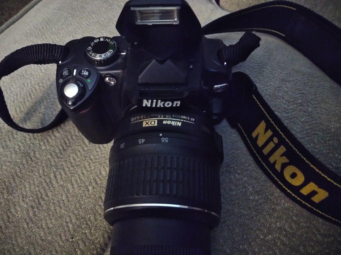 Nikon D60 DSlr