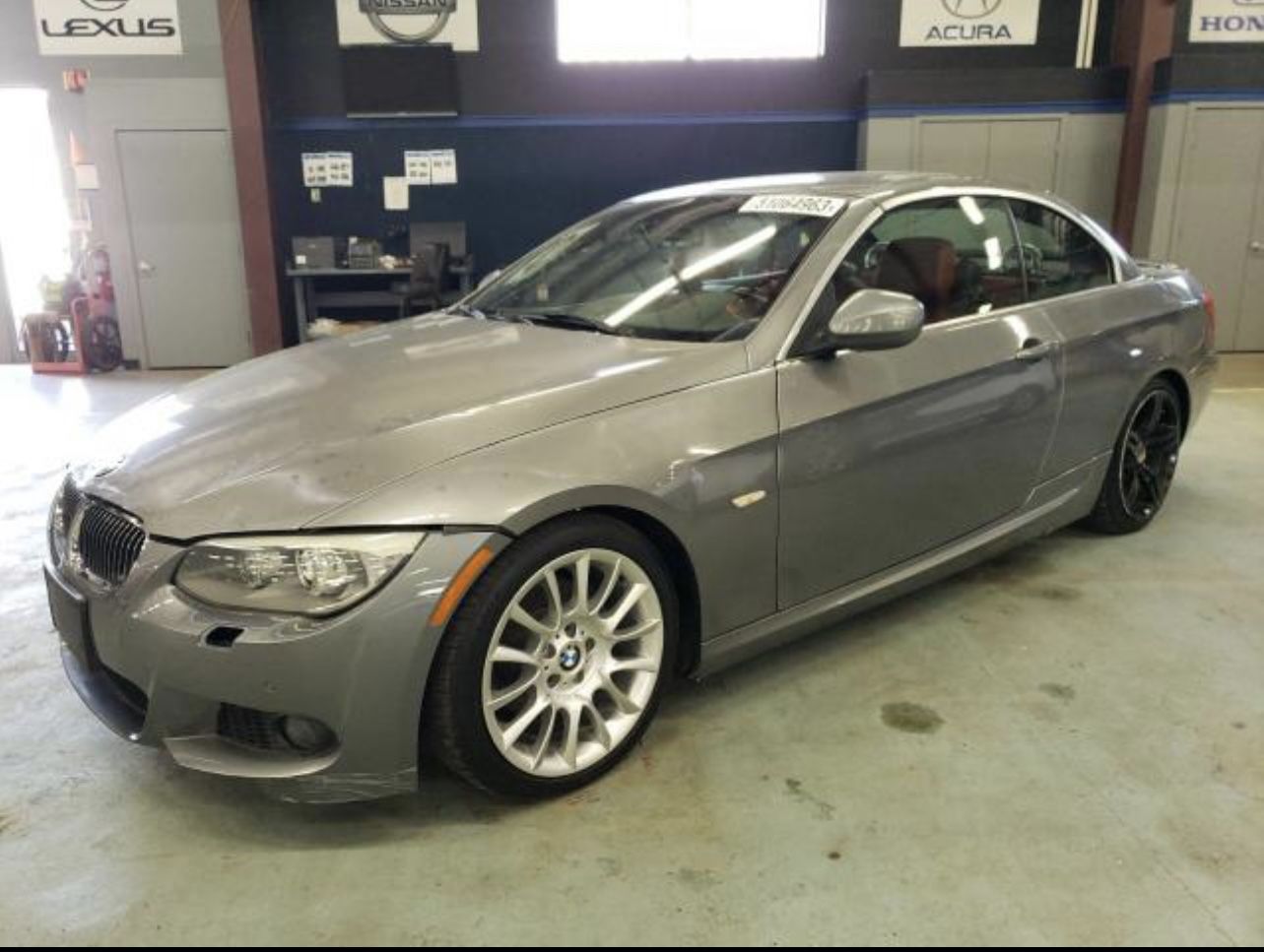 2013 BMW 328xi E93 Convertible PART OUT