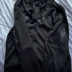 All BlackOld Gen Nike Tech