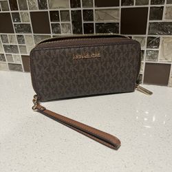 New Women’s Wallets Michael Kors 