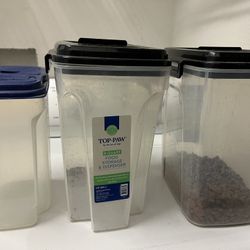 Dog food Storage containers 