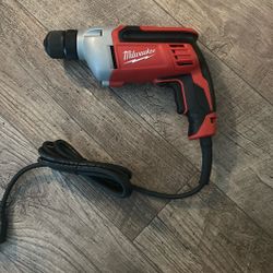 Milwaukee 3/8 in. 2,800 RPM Tradesman Drill