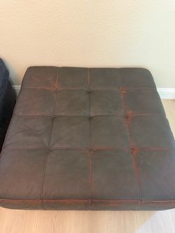 Free used ottoman