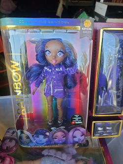 Dolls Rainbow High collection " Krystal Bailey "
