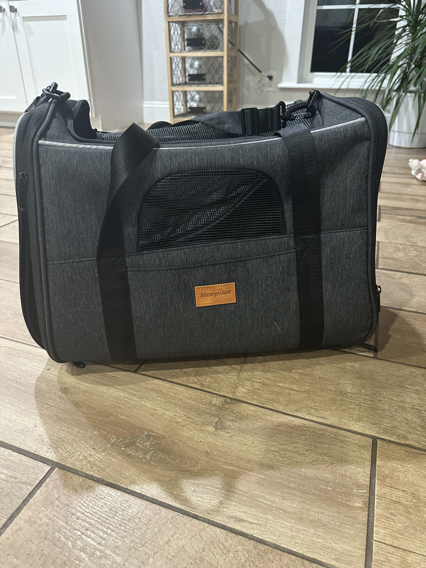 Travel Dog crate