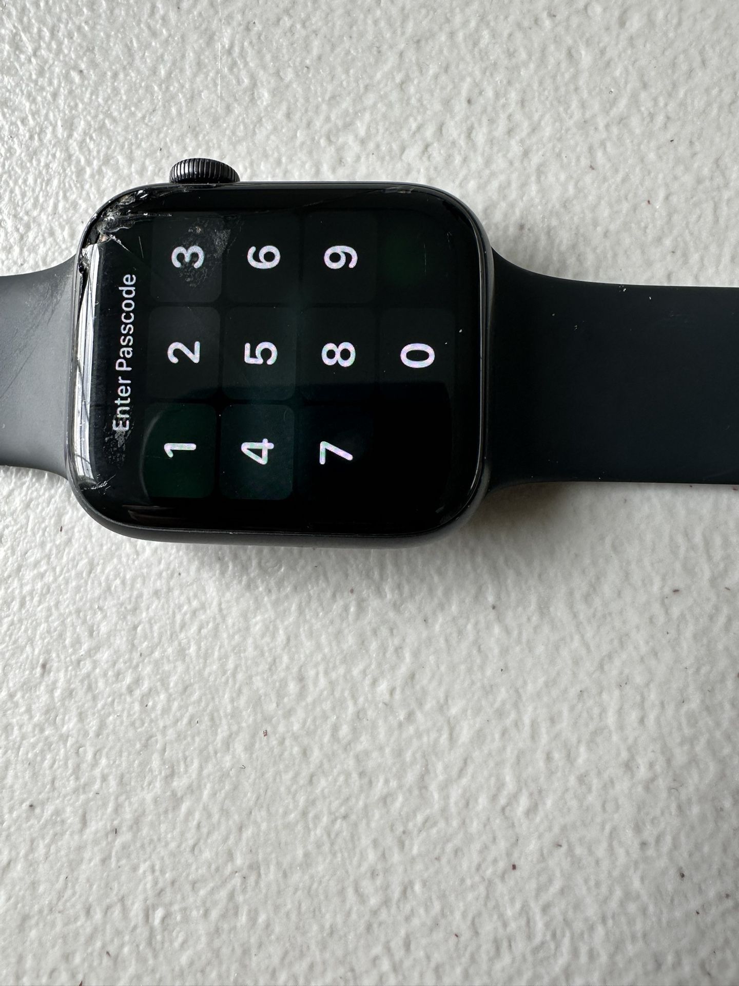 Apple Watch Series 5 44mm JUST FOR $80