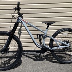 Enduro Full Suspension Small Medium And Large Enduro