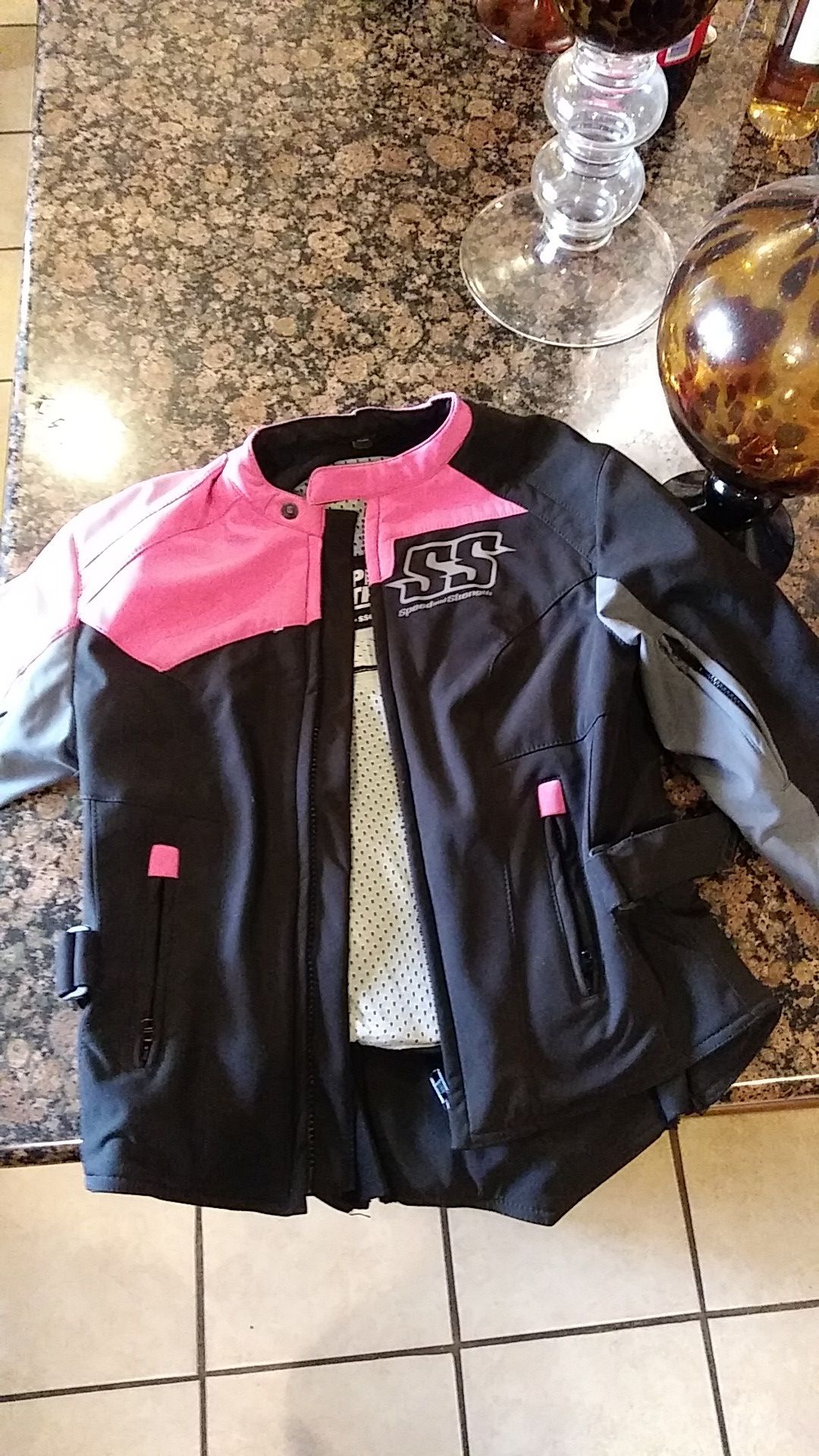 Speed and Strength .... Motorcycle ....... Jacket ...... Size SM