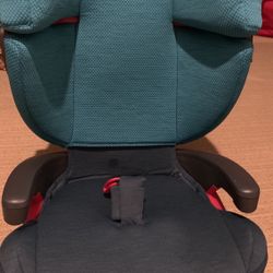 Uppababy Booster seat