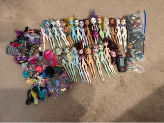 Monster High/Ever after High Lot