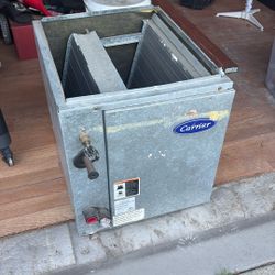 Carrier Up flow Evaporator (20in X 17in)