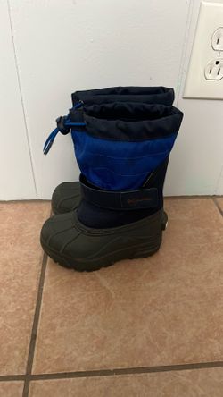 Toddler Snow boots Size 8c