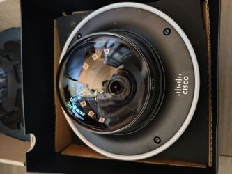 Cisco wireless indoor/outdoor security camera Meraki MV22 256 GB on board storage