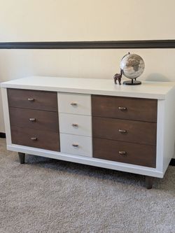 Mid-Century Modern 9-Drawer Dresser