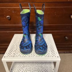 Carter’s Boys’ Andric Rain Boots – Size 11 (Little Kid) – Excellent Condition