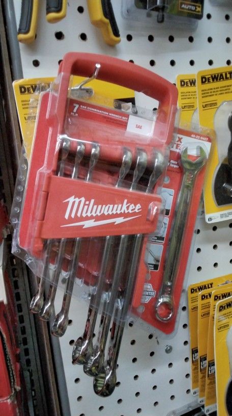 MILWAUKEE 7PC./P. SAE COMBINATION WRENCH SET