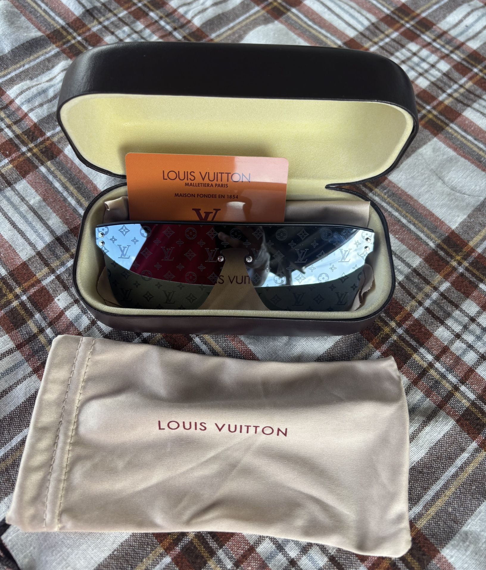 LV Glasses