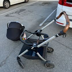 Nuna TRIV™ Lightweight Stroller