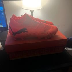PUMA Women's Future 7 Match Firm, Artificial Ground Soccer Cleats - Size 9.5W