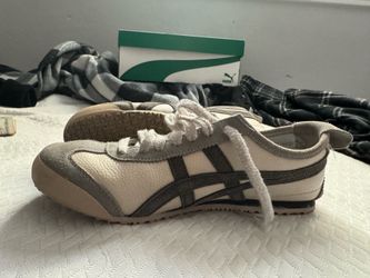 onitsuka tigers used 9,5