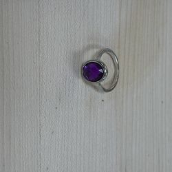 Silver amethyst ring size 6