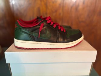 Women’s Jordan OG Low “Gorge Green” size 9