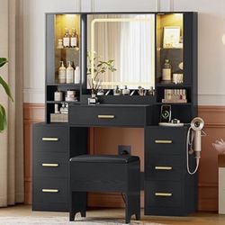 Black Vanity