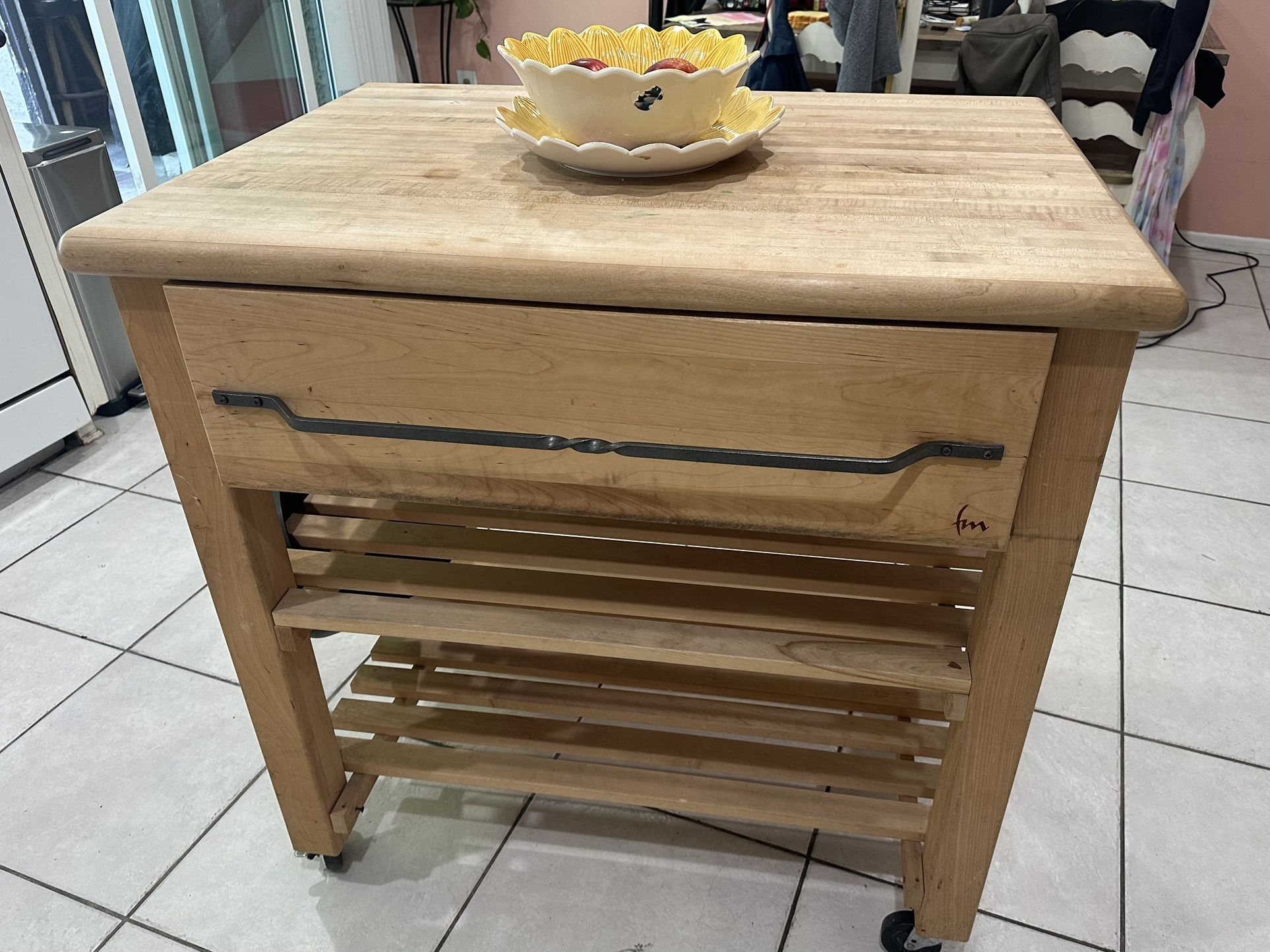 FM Kitchen Island/cart