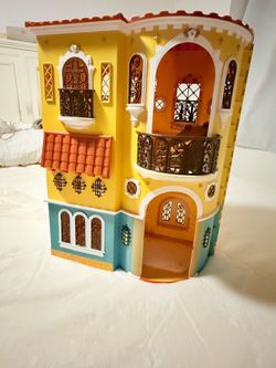 Bratz house