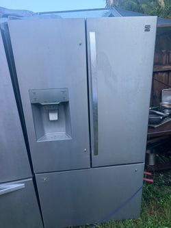 Fully Functional Kenmore 26 Cu. Ft. Stainless French-Door Refrigerator