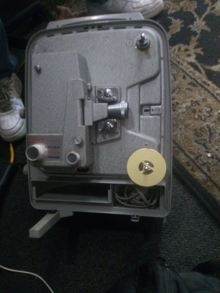 Tower P11 Projector