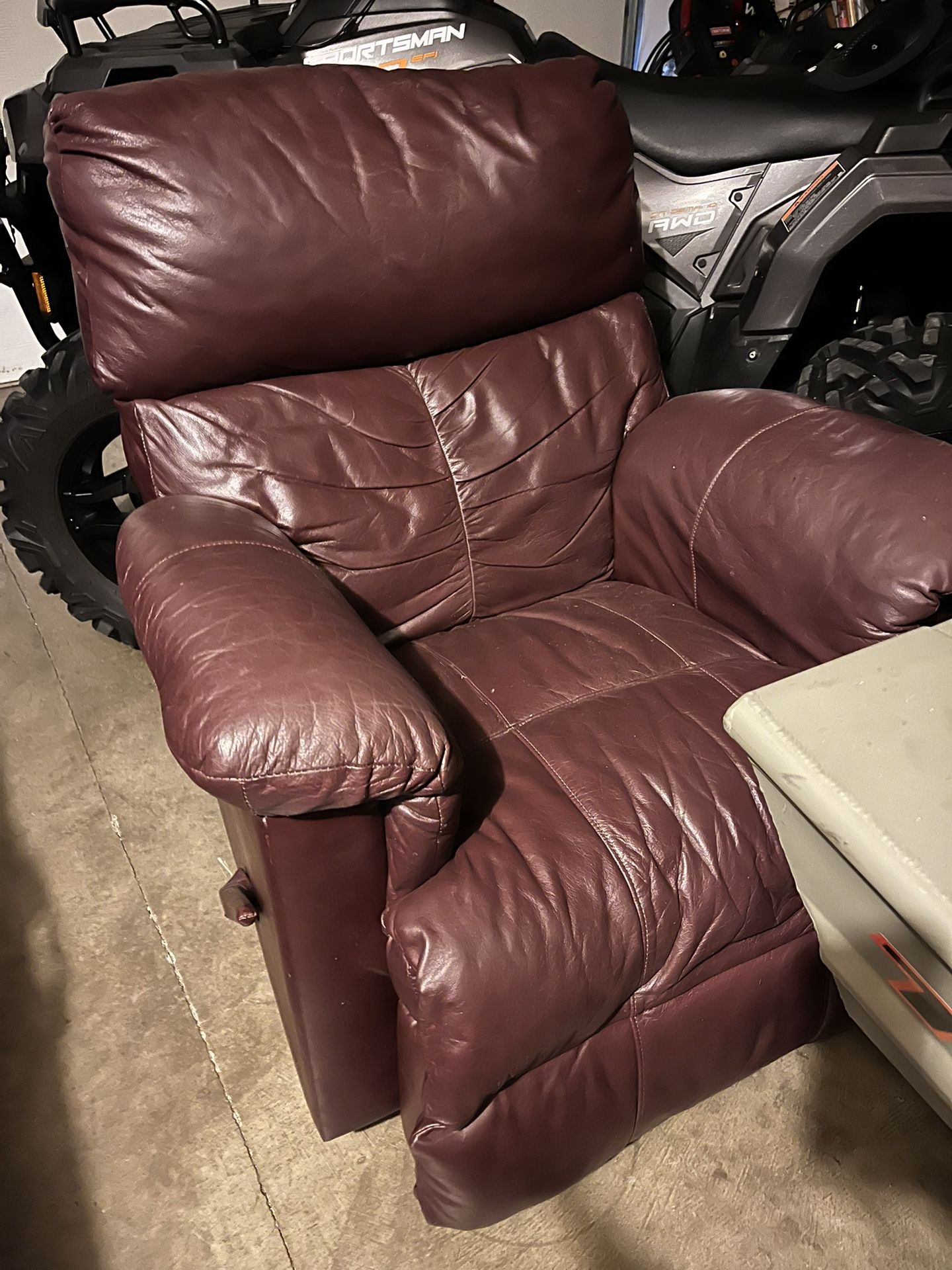 Recliner $40