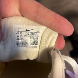 Brand New Size 11 Women’s Nikes My Mom Got Them For Christmas And Doesn’t Wear Them Don’t Know What There Really Worth But There In Perfect Condition