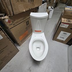 Kohler
Persuade Curv Comfort Height Two-Piece Elongated Dual-Flush Toilet with Left-Hand Trip Lever and Skirted Trapway