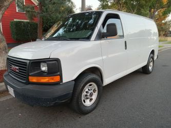 2014 Chevrolet g2500 gmc Cargo van