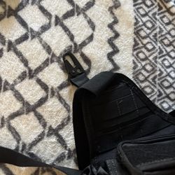 Drago Sling pouch With Multiple Pockets 