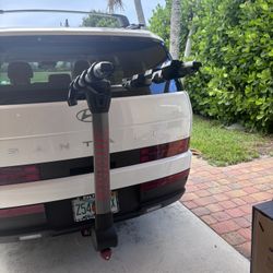 Yakima Hitch Mounted Bike Rack (4 Bikes)