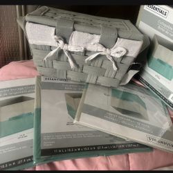 Storages 🩶🩶🩶🩶🩶