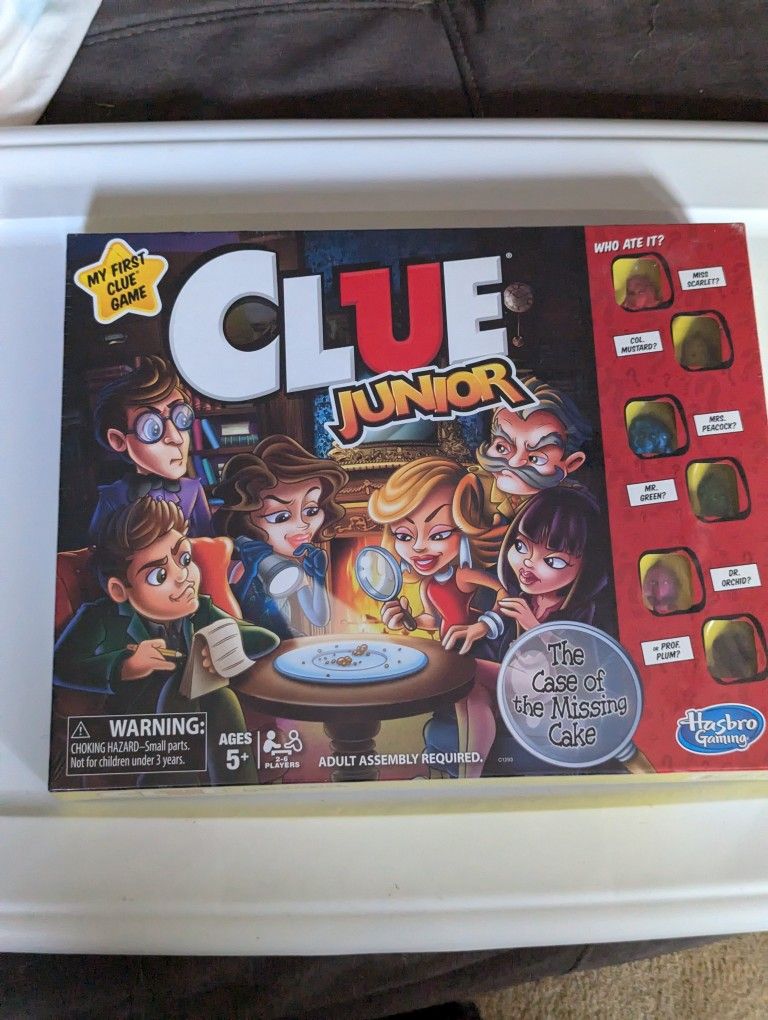 Brand New Clue Junior Board Game!!
