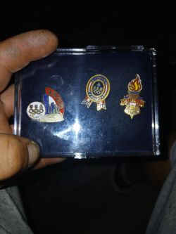 1996 Atlanta Olympic pins in original box with certificate of authority