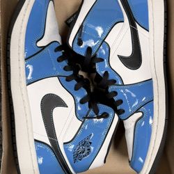 jordan 1s blue and white size 10