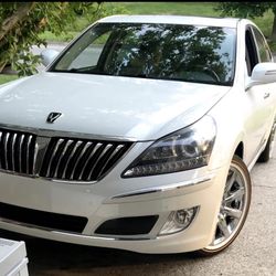 2012 Hyundai Equus