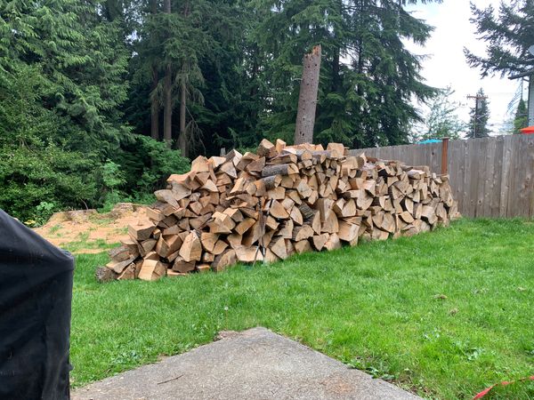 Free fire wood for Sale in Everett, WA - OfferUp