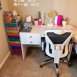 Drawer Desk Desk & Chair
