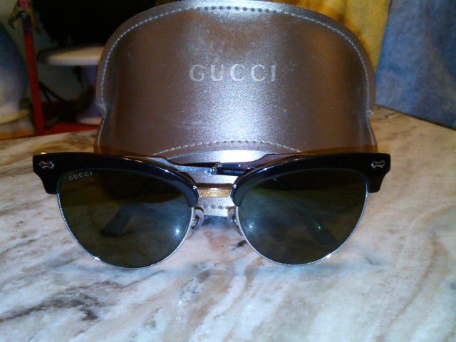 GUCCI  Women's Sunglasses 
