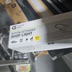 Commercial Electric 40 Inch Motion Activated