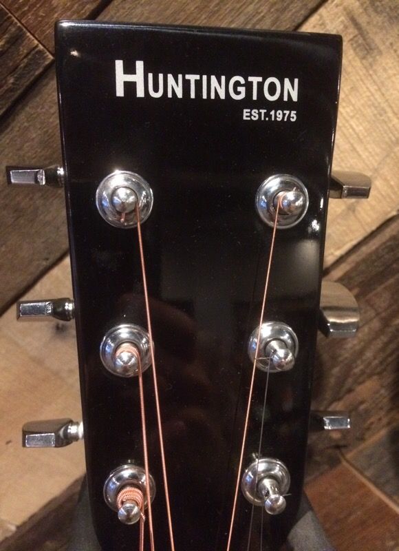 Huntington Acoustic Guitar with Slipcase for Sale in Hemet CA