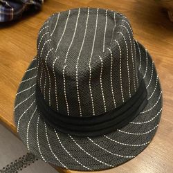 Fidora hat
