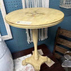 Bombay Side Table Flip Up 